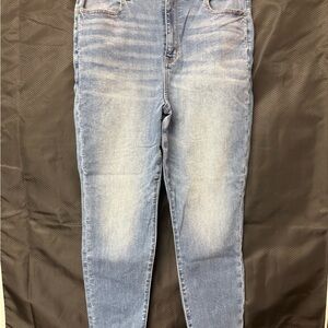 American Eagle Outfitters Light Blue High Rise Jeans